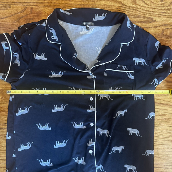 TART Intimates Pajama Set Womens Medium Leopard Print Soft Button Up Athleisure - Picture 4 of 11
